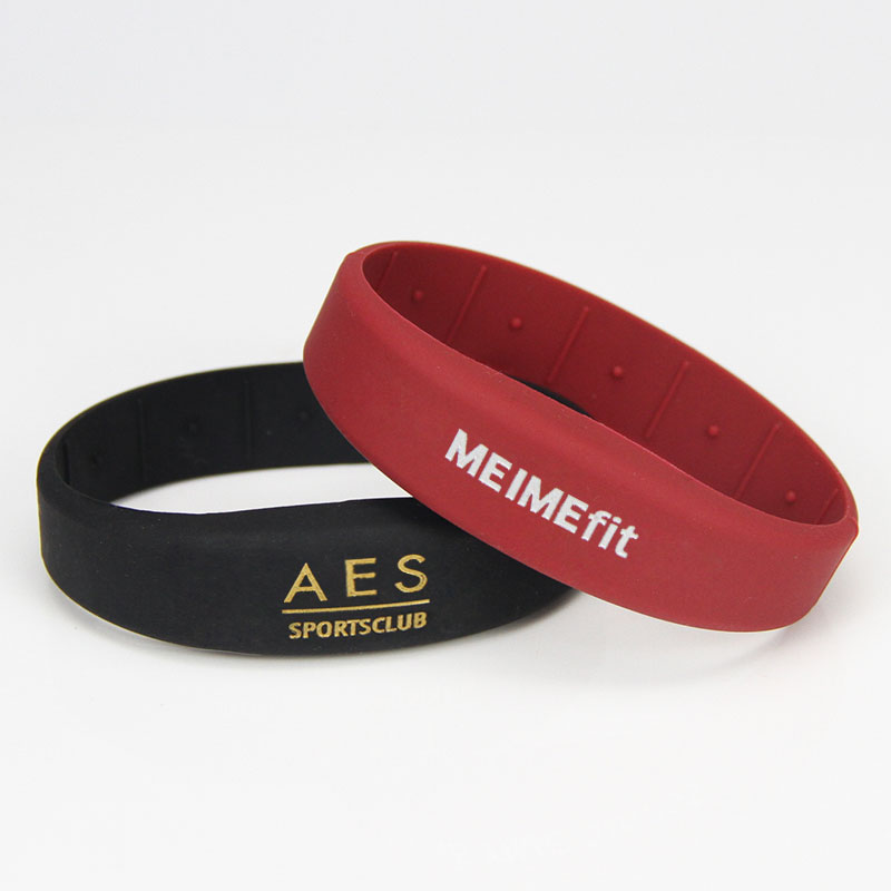 Gold Silver Laser Color In Rubber RFID NFC Athletic Wristbands