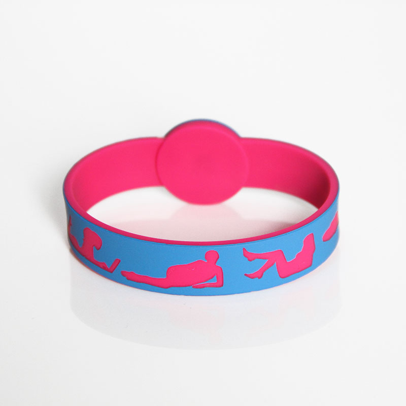 Eco-friendly Silicone Debossed Logo NFC RFID Festival Wristbands