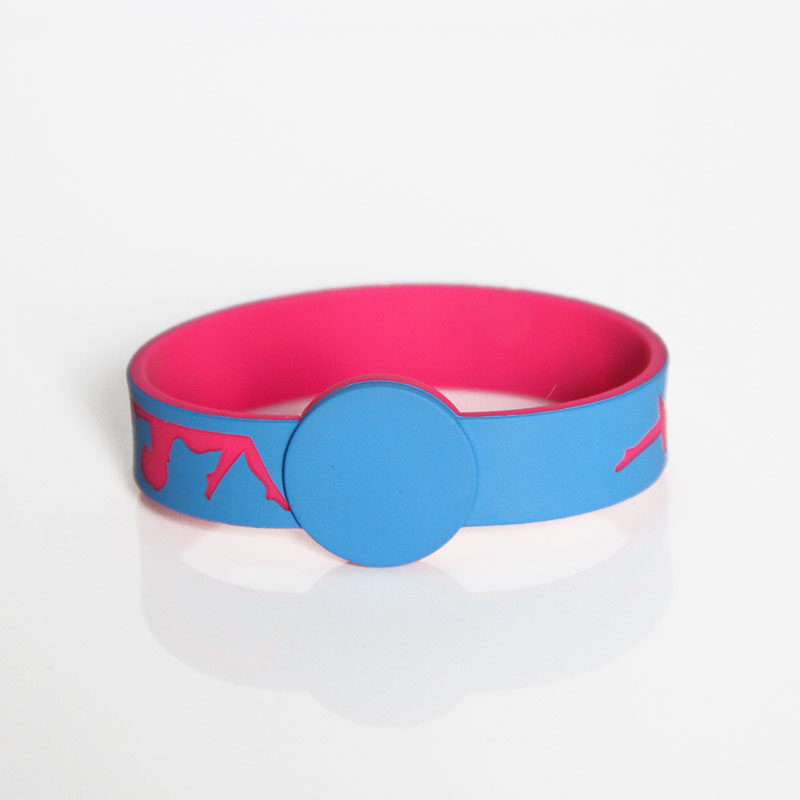 Eco-friendly Silicone Debossed Logo NFC RFID Festival Wristbands