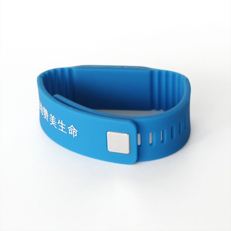 Custom GYM RFID Silicone Bracelets 13.56MHz Smart Wristbands