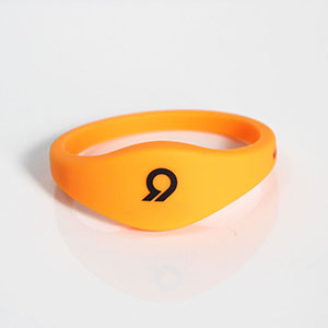 Customized Logo Printing RFID 125KHz Silicone Wristband