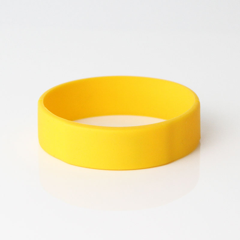 Customized Thin & Durable Silicone RFID Bracelet For Event