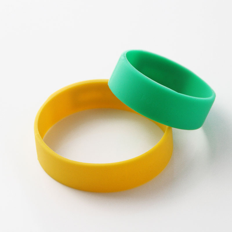 Customized Thin & Durable Silicone RFID Bracelet For Event