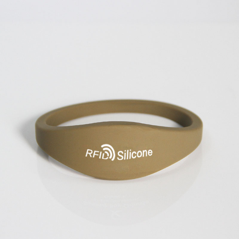 Closed Type Smooth Surface RFID Silicone Wristband Bracelet