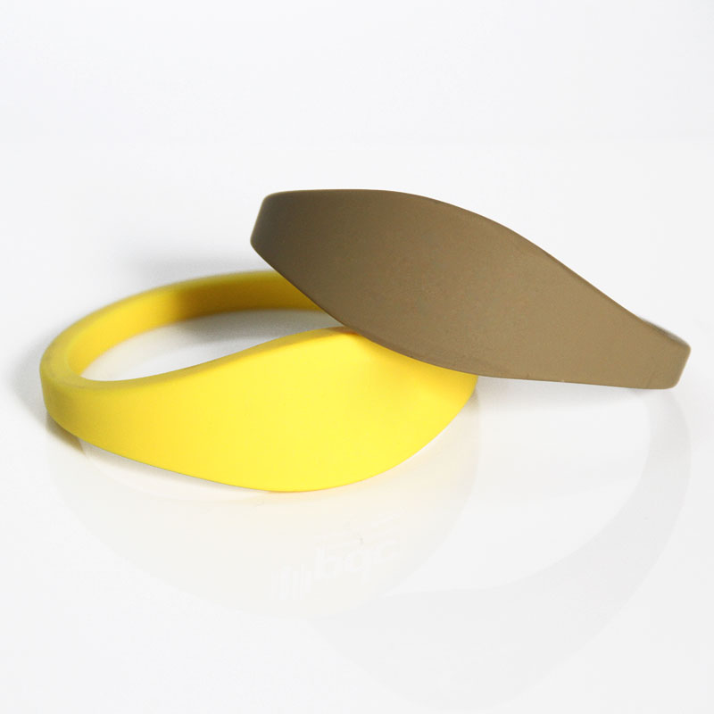 Closed Type Smooth Surface RFID Silicone Wristband Bracelet