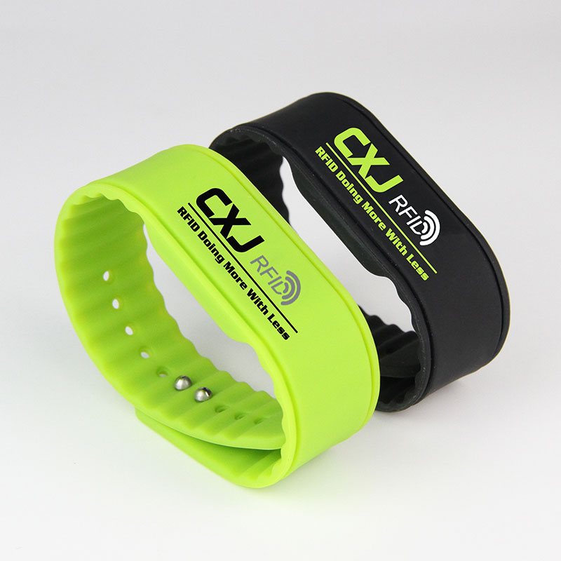 Color Printing Waterproof 3-6 Meter Long Range RFID Bracelet