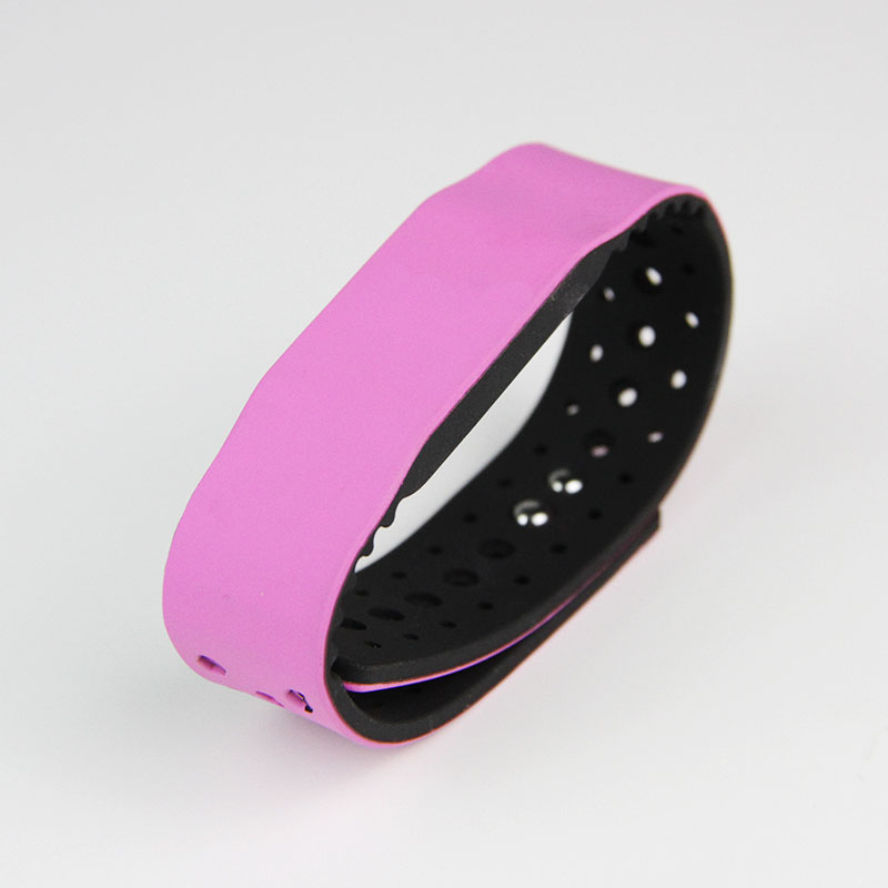 Writable NFC Bracelets Passive Silicone RFID Wristband Supplier