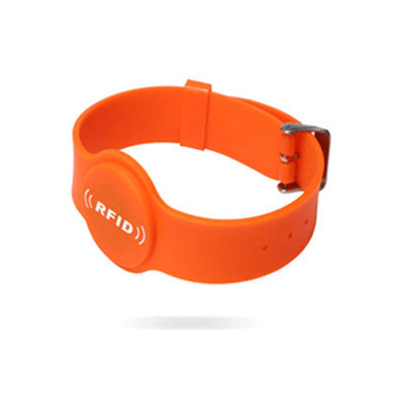 Custom 13.56MHz NFC Silicone Bracelets RFID Wristband China