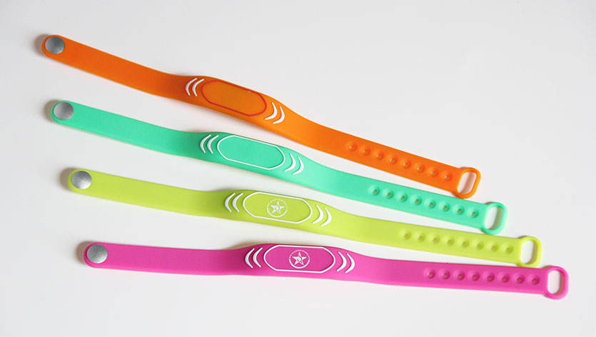 Adjustable RFID Silicone Wristbands