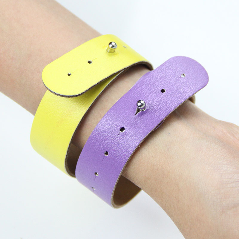 Customized Color LF/HF/UHF RFID Adjustable Leather Bracelet