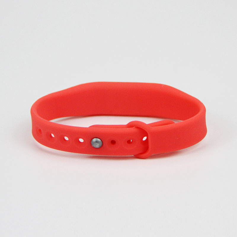 Plug-in locking RFID Sport Silicone Wristbands HF RFID Bracelet 