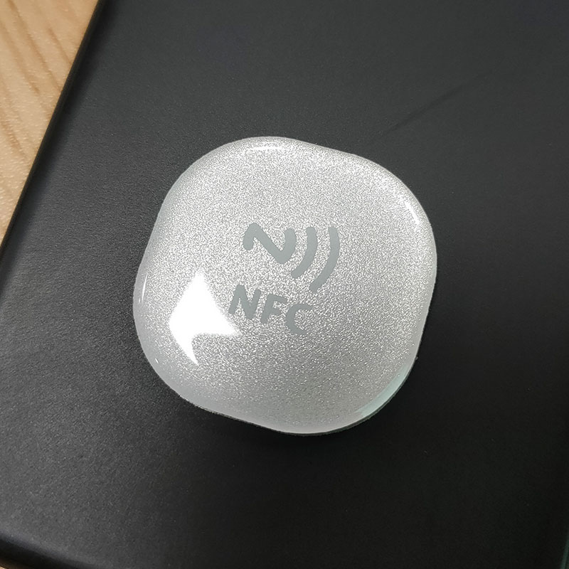 30x30mm Anti-metal 3M NFC Tags in rigid PVC with Tough | RS-NET002